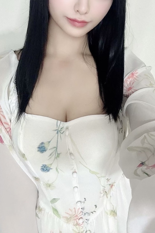 伊地知 茜
